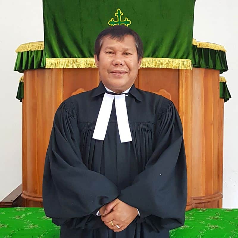 Pdt. Ambarita Hutabarat, M.Div